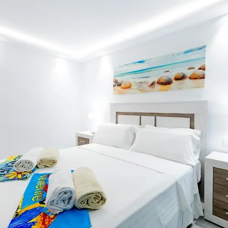 101 Playa Honda, Playa De Americas *