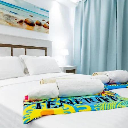 Апартаменты 101 Playa Honda, Playa De Americas Плая-де-лас-Америкас