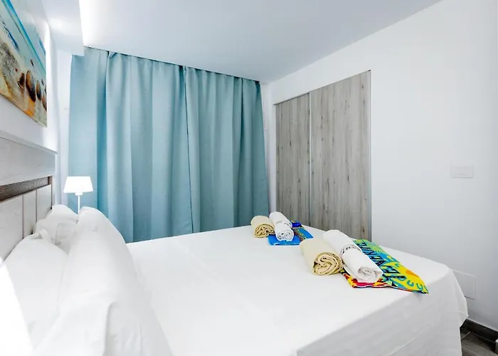 Апартаменты 101 Playa Honda, Playa De Americas