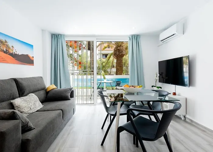 101 Playa Honda, Playa De Americas Апартаменты *