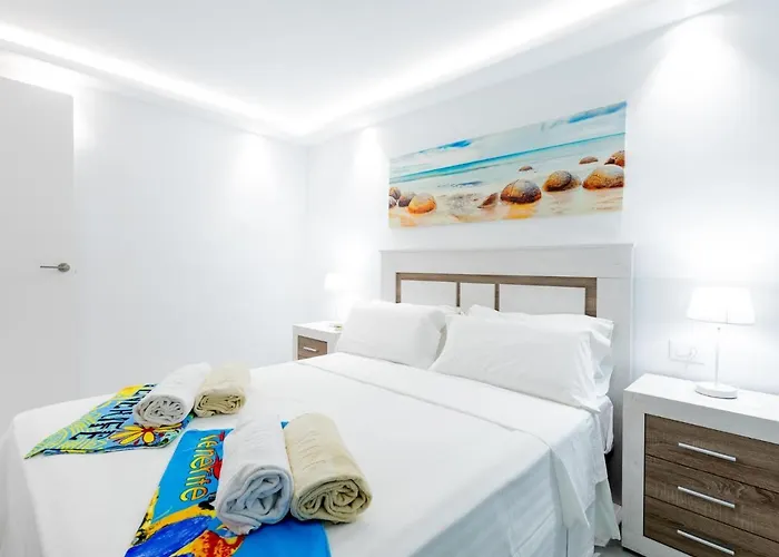 101 Playa Honda, Playa De Americas *