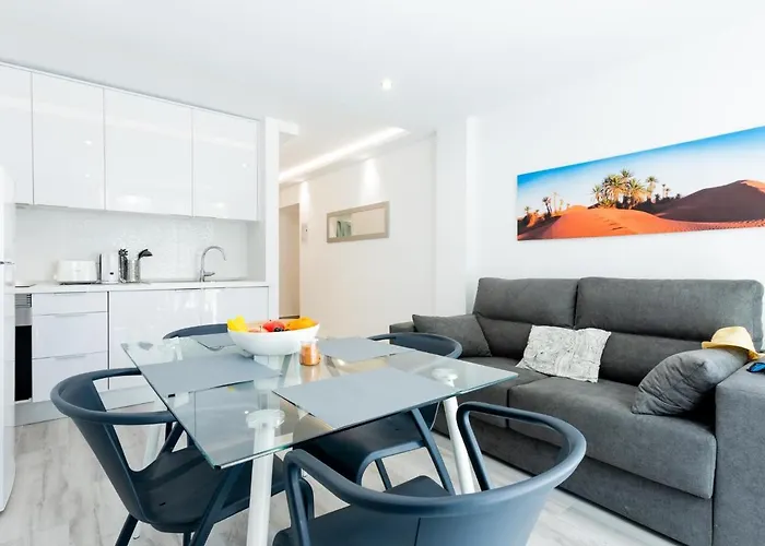 101 Playa Honda, Playa De Americas Плая-де-лас-Америкас