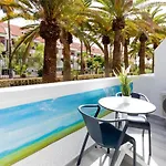 101 Playa Honda, Playa De Americas * Playa de las Americas (Tenerife)